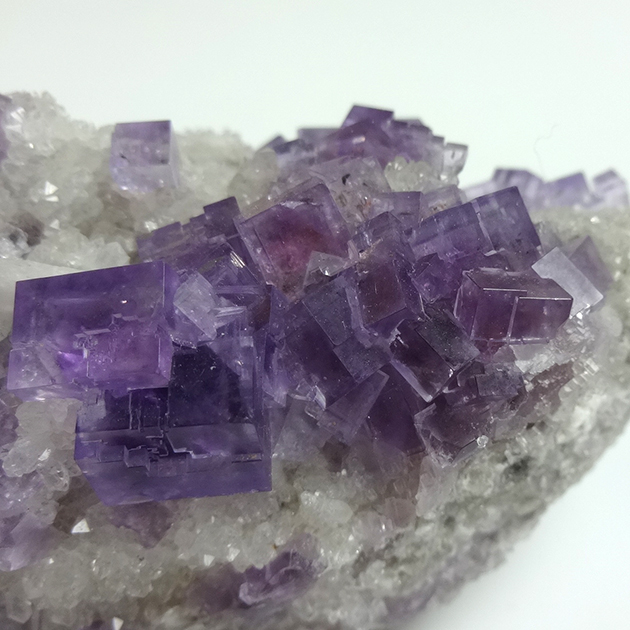 蛍石（Fluorite）｜化石販売・鉱物販売の東京サイエンス