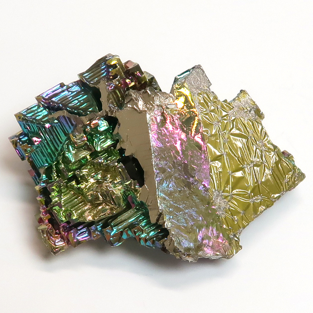 鉱物標本 突っかかり ビスマス（Bismuth）B81U3 85U54A
