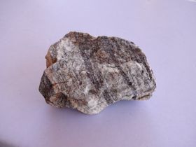 42億年前の片麻岩