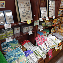 紀伊國屋書店広島店−化石鉱物フェア