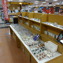 紀伊國屋書店梅田本店