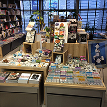 有隣堂STORY STORY 新宿店