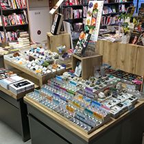 有隣堂STORY STORY 新宿店