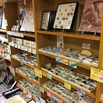 紀伊國屋書店梅田本店