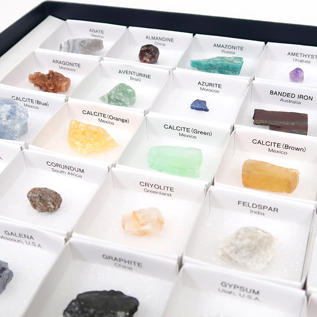 鉱物標本60種