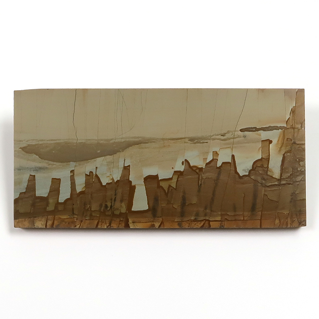 パエジナストーン